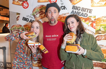 McDonald's lud zur Tasting-Party für den viralen Big Arch ein