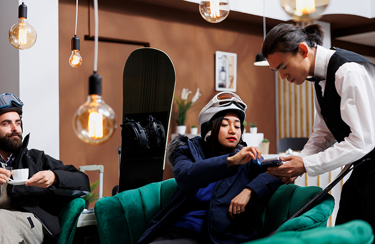 Gäste aus dem Ausland geben in den österreichischen Wintersportorten deutlich mehr aus als österreichische Touristen. © Adobe Stock