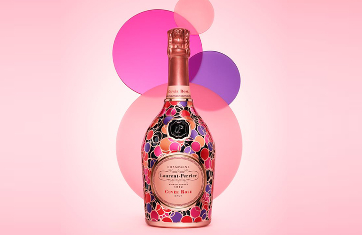 Die Laurent-Perrier Cuvée Rosé in der Edition "Bulles" wird in einer sehr selektiven Distribution geführt und ist ausschließlich in ausgewählten Häusern der Spitzengastronomie sowie bei wenigen Premium-Fachhändlern erhältlich. 