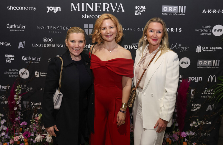 V.l.n.r.: Tanja Hacker, Julia Weninger und Tanja Weis