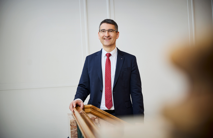 Geschäftsleiter Manfred Quehenberger verantwortet die ausgezeichnete Vermögensverwaltung des Raiffeisenverbands Salzburg © RVS