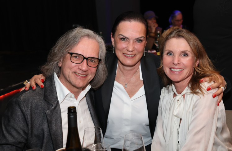 V.l.n.r.: Gaston jr., Brigitte und Andrea Glock. © Katharina Schiffl