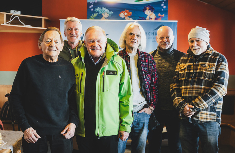 V.l.n.r.: Wolfgang Ambros, Harry Stampfer, Erich Egger, Ulli Bäer, Gary Lux und Harald Fendrich 