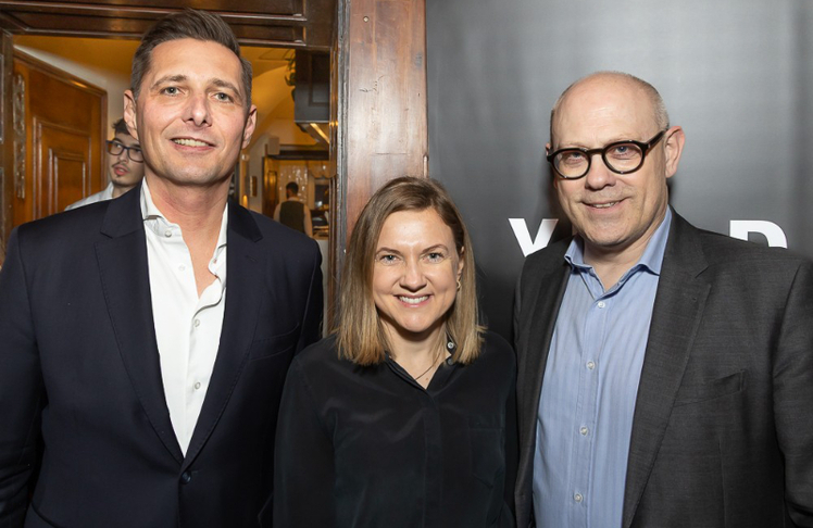 V.l.n.r.: Alexander Langgruber (Geschäftsführer von Yield), Daniela Bauer (SK Rapid) und Oliver Suchocki (EY).