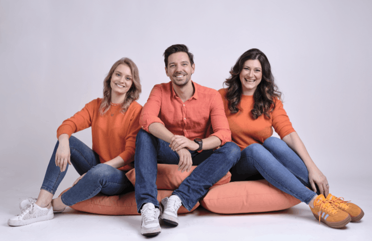 V.l.n.r.: Co-Gründerin und CTO Franziska Ortner, Co-Gründer und Head of Sports Ben Rauscher sowie Co-Gründerin und CEO Sandra Thier