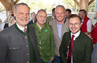 Das "Grüne Herz" lockte Tausende auf den Wiener Rathausplatz