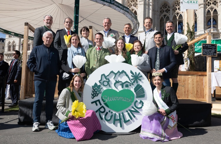 Unter den hochkarätigen Gästen befanden sich unter anderem Christian Meidlinger (Landtagspräsident Wien), Manuela Khom (Landeshauptmann-Stellvertreterin Steiermark), Mario Kunasek (Landeshauptmann Steiermark), Bundesminister Wolfgang Hattmannsdorfer und Michael Feiertag (Geschäftsführer Steiermark Tourismus). © LEADERSNET / C.M. Stowasser
