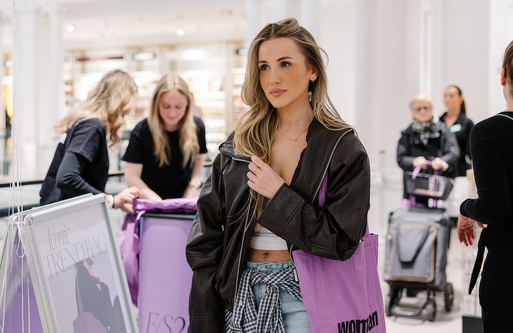 Content Creatorin und Unternehmerin Hristina Micevska (@fleurdemode) übernahm anlässlich des Shoppingevents am 9. April den Woman-Instagram-Channel und zeigte ausgewählte Lieblingsstücke aus den Partner-Stores sowie persönliche Styling-Inspirationen.