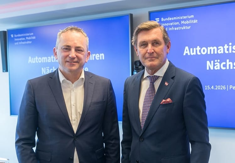 Mobilitätsminister ebnet Weg für fahrerlose Öffi-Busse