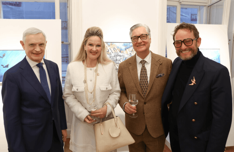 V.l.n.r.: Thomas Schäfer-Elmayer, Nina und Felix Adlon sowie Franz-Josef Baur 