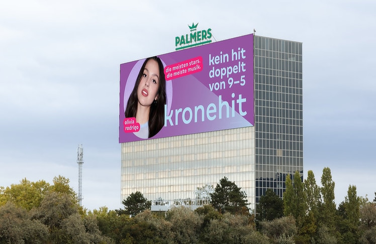 Seit Montag ist die Kampagne auf dem Palmershaus zu sehen.