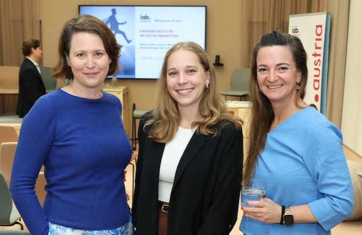 V.l.n.r.: Andrea Swift (e-Dialog), Lena Artes-Stockinger (Mediaplus Austria) und Stephanie Mauerer (e-Dialog).