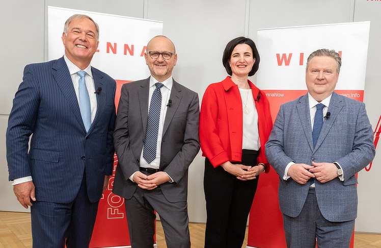 V.l.n.r.: Walter Ruck (Präsident der Wirtschaftskammer Wien), Norbert Kettner (Geschäftsführer von WienTourismus), Anita Paic (Leiterin der Abteilung B2B Management im WienTourismus) und Michael Ludwig (Bürgermeister von Wien).