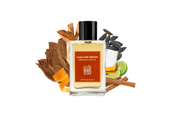 Die neue Duftmarke Casa Far Niente lanciert gleich mehrere Produkte. Darunter Negroni Nights (Extrait de Parfum in 100 ml). 