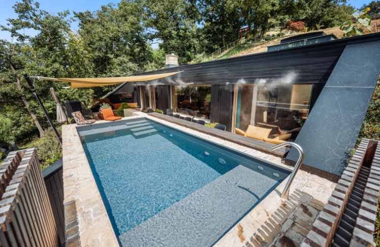 Auch ein Pool ist Teil der Immobilie © Viemmo Real Estate GmbH