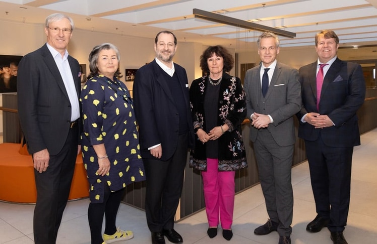 V.l.n.r.: Gerhard Schuster (ehem. Vorstandsvorsitzender der Wien 3420 AG), Karin Lux (Geschäftsführerin, AzW), Daniel Riedl (CDO Vonovia SE), Brigitte Jilka (ehem. Stadtbaudirektorin Wien), Tarek Leitner (Moderation) und Michael Ehlmaier (Geschäftsführender Gesellschafter, EHL) 