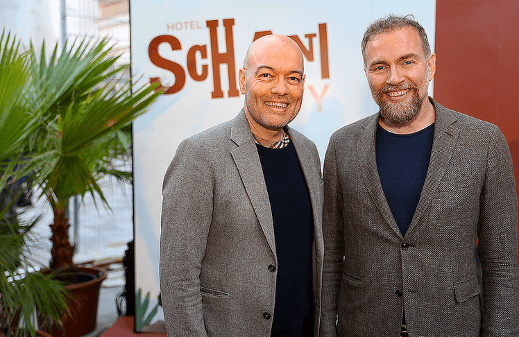 V.l.n.r.: Alexander und Benedikt Komarek