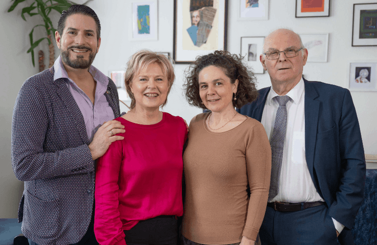 V.l.n.r.: Kammersänger Clemens Unterreiner,  Schubertiaden-Intendantin Ildikó Raimondi, Pianistin Andrea Linsbauer und Gerichtsmediziner Christian Reiter