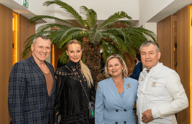 V.l.n.r.: Harald und Karin Neumaerker mit Eva und Toni Mörwald