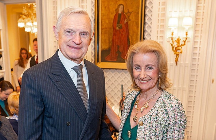 "Benimm-Papst" und Tanzschulenbesitzer Thomas Schäfer-Elmayer mit der ehemaligen Sacher-Chefin Elisabeth Gürtler. 