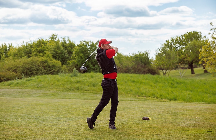 Gespielt wurde im beliebten 4er-Texas-Scramble-Format.