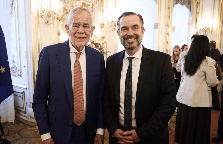 V.l.n.r.: Bundespräsident Alexander Van der Bellen und APA-CEO Clemens Pig