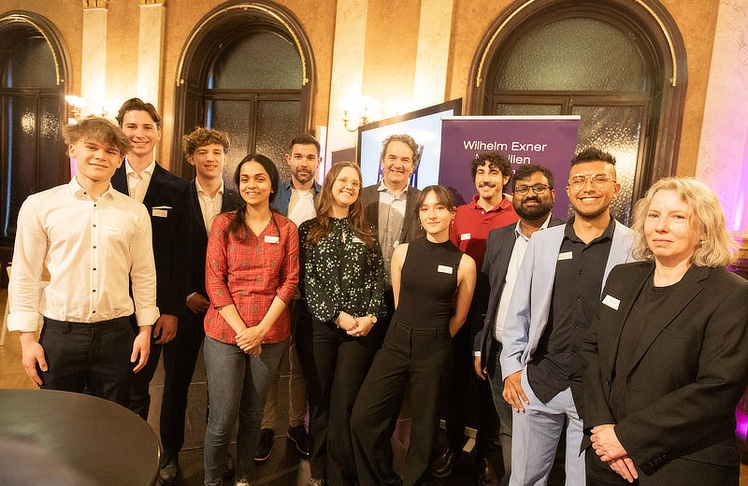 Bei der "SpringXPlain" wurden aktuelle technologische Entwicklungen in kompakten 360-Sekunden-Präsentationen verständlich aufbereitet. © LEADERSNET / C. M. Stowasser