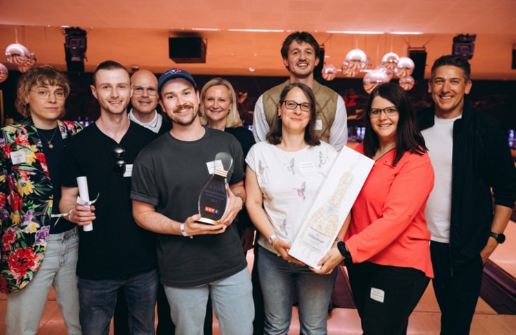 Team AcciDENTSUal Strike © Mila Eder