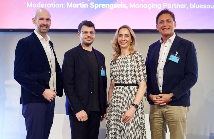 V.l.n.r.: Martin Sprengseis (bluesource), Ben Levit (Bluechip), Barbara Edelmann (Bitpanda) und Roland Schaar (Payone)