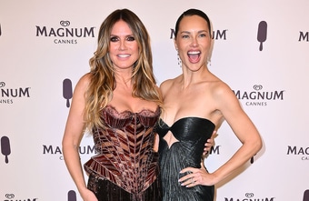 Eisgenuss wurde vor internationalen Stars als Couture inszeniert