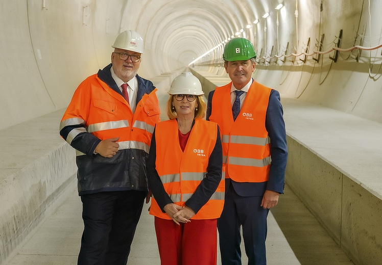 Offizielle Delegation durchquerte erstmals den Semmering-Basistunnel