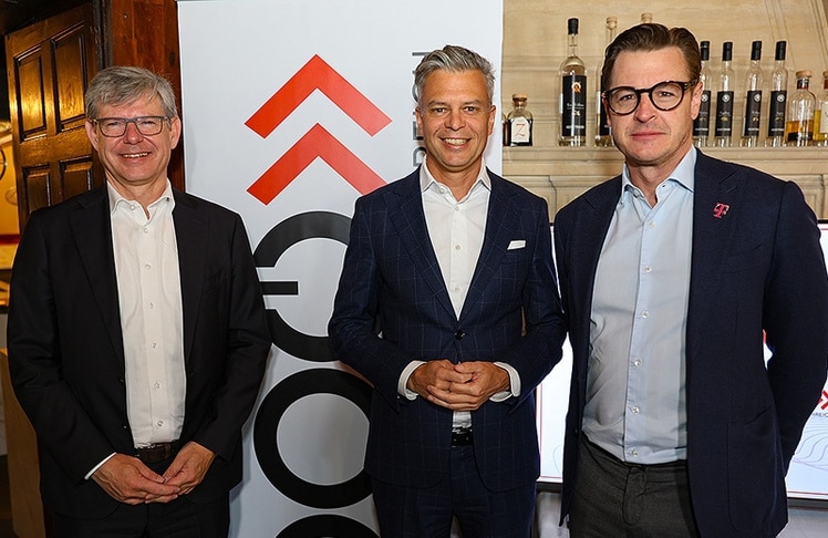 V.l.n.r.: Rudolf Schrefl, Thomas Arnoldner und Thomas Kicker