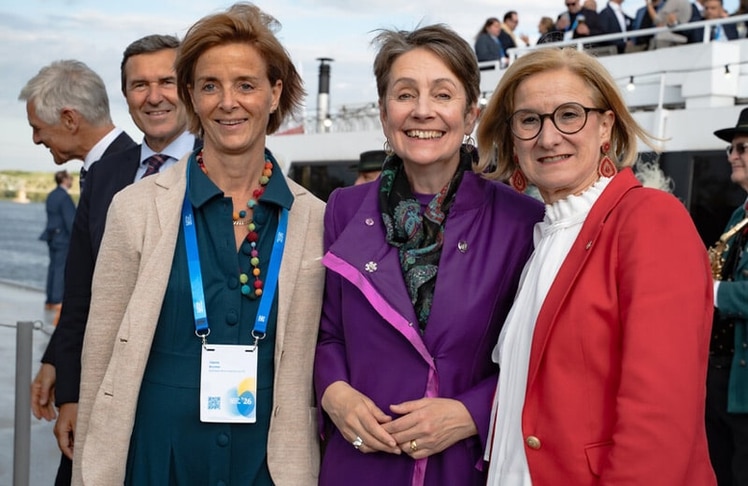V.l.n.r.: Valerie Brunner, Sabine Herlitschka und Johanna Mikl-Leitner