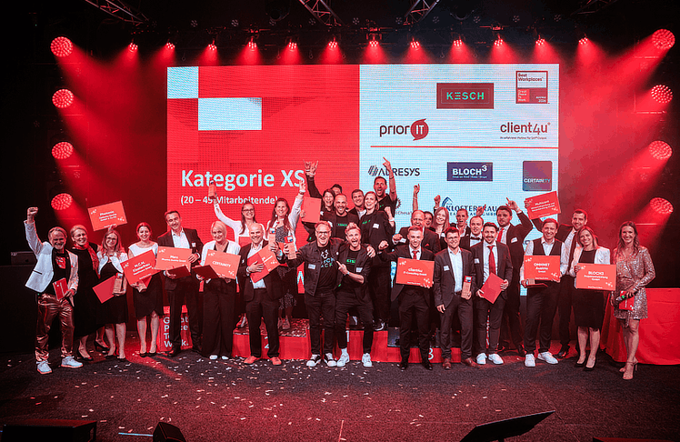 Unter den Betrieben der Unternehmensgröße XS ging der Sieg an Kesch – The Brand Experience Company. Dahinter auf Platz zwei und drei rangieren die priorIT Software Development GmbH und die client4u IT-Consulting GmbH. © LEADERSNET/ A. Felten