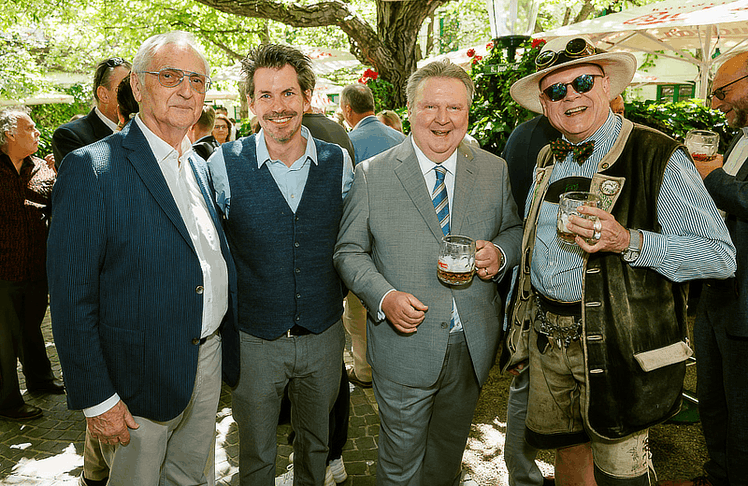 V.l.n.r.: Karl Kolarik, Thomas Peschta, Bürgermeister Michael Ludwig und Conrad Seidl 