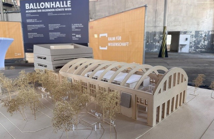 Historische Ballonhalle im Arsenal wird zum Universitätsstandort © LEADERSNET