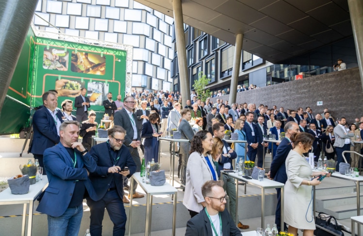 Viele Gäste aus Politik, Medien und Wirtschaft wohnten der Eröffnung bei © cityfoto.at/Roland Pelzl
