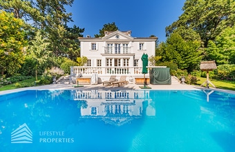 Elegante 9-Zimmer Villa mit Pool in erhabener Lage Grinzings