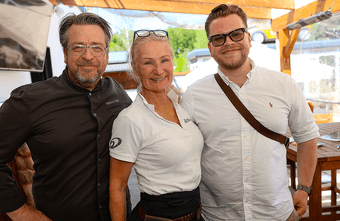 Barracuda Lounge lud zum gastronomischen Auftakt ins Strandbad