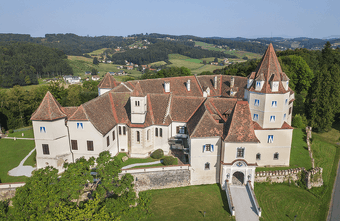 Spitzenköche bitten auf Schloss Kornberg zu Tisch für die Krebshilfe