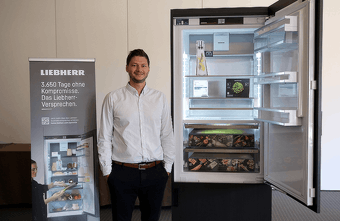 Liebherr stellt neue XL- und XXL-Einbaugeräte vor