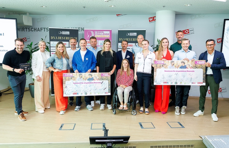V.l.n.r.: Andreas Onea, Heidi Neururer, Lizz Görgl, Erich Artner, Marcel Aberle, Konrad Wilczynski, Victoria Schwarz, Georg Pangl, Kira Grünberg, Martin Pfeifenberger, Nicole Wesner, Clemens Doppler, Roman Daucher und Andreas Heralic © Florian Wieser
