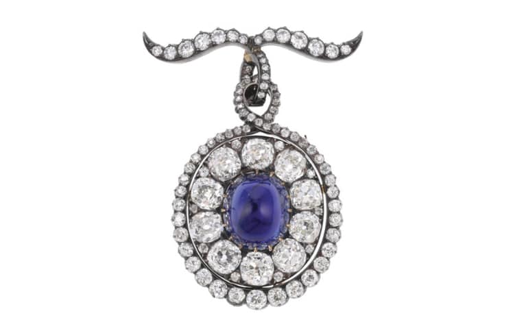 Diamant-Brosche mit Kaschmir-Saphir von Rozet & Fischmeister © DOROTHEUM