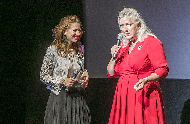 V.l.n.r.:  Badens Bürgermeisterin Carmen Jeitler-Cincelli und die britische Botschafterin Lindsay Skoll 