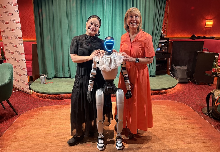 So fühlt sich das Zusammenleben mit einem humanoiden Roboter an