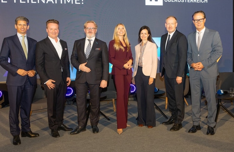 V.l.n.r.: F. Peter Mitterbauer, Georg Knill, Thomas Bründl, Nina Kraft, Elisabeth Engelbrechtsmüller-Strauß, Christian Helmenstein und Joachim Haindl-Grutsch