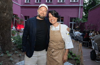 Neuer Courtyard für mediterrane Küche und Drinks in Wien eröffnet