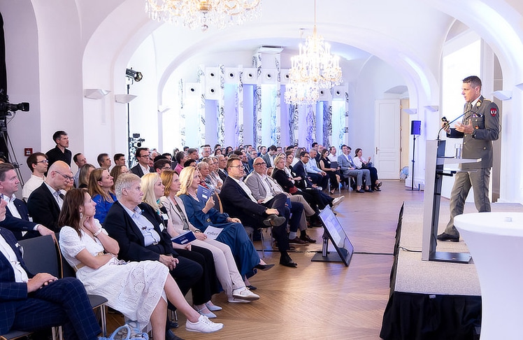 Mit dabei waren rund 170 Gäste aus dem Wirtschafts- und Finanzwesen.