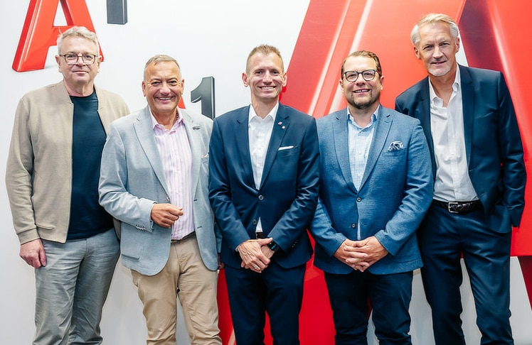 V.l.n.r.: Andreas Kranabitl (Spar Österreich), Heinz Stiastny (Arrow ECS Österreich & Vorstand im ZRK), Martin Resel (stv. Vorstandsvorsitzender von A1), Nicolas Stockhammer (Terrorismus- und Extremismusexperte, Donau-Uni Krems) und Mathias von Bescherer (Arrow ECS).