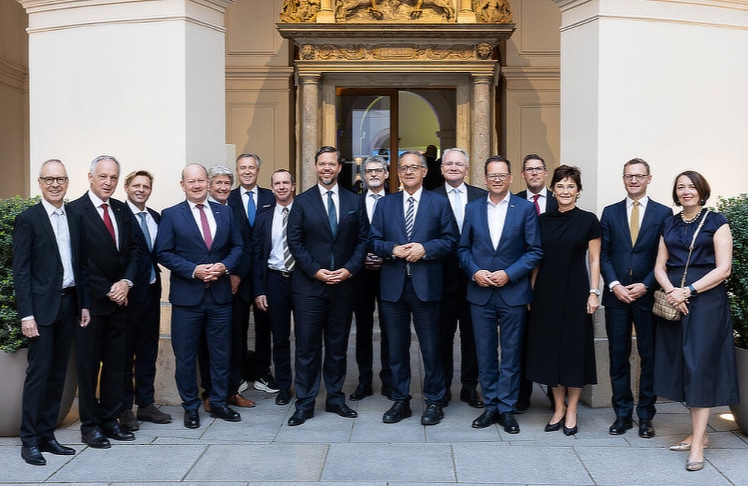 Der Galaabend des Landes-Hypothekenbanken-Verbands fand im Palais Niederösterreich statt.